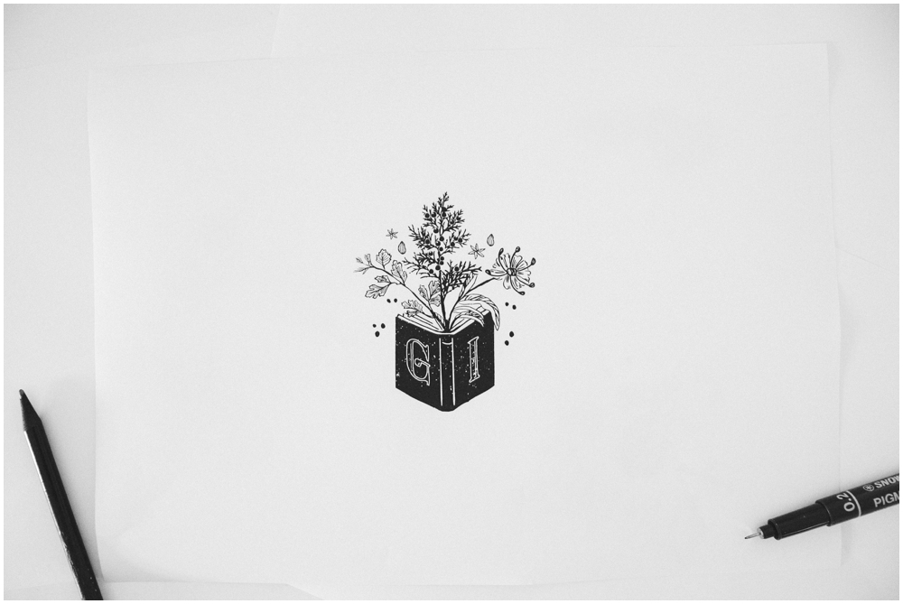 disegno del logo in bianco e nero